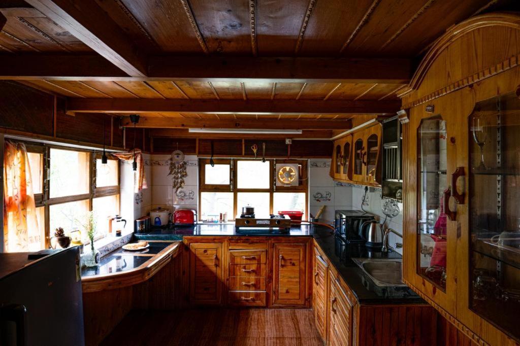 Gharsa - Your Mountain Home Manāli Kültér fotó
