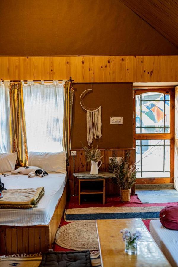 Gharsa - Your Mountain Home Manāli Kültér fotó