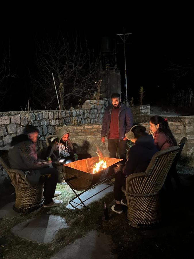 Gharsa - Your Mountain Home Manāli Kültér fotó
