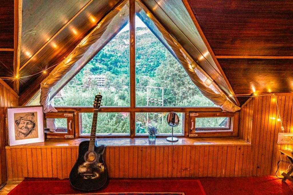 Gharsa - Your Mountain Home Manāli Kültér fotó