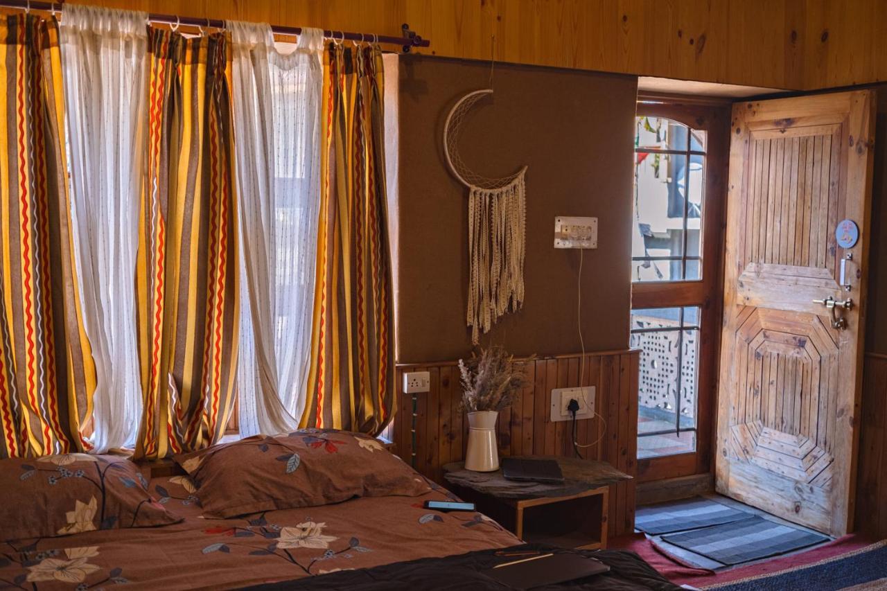Gharsa - Your Mountain Home Manāli Kültér fotó