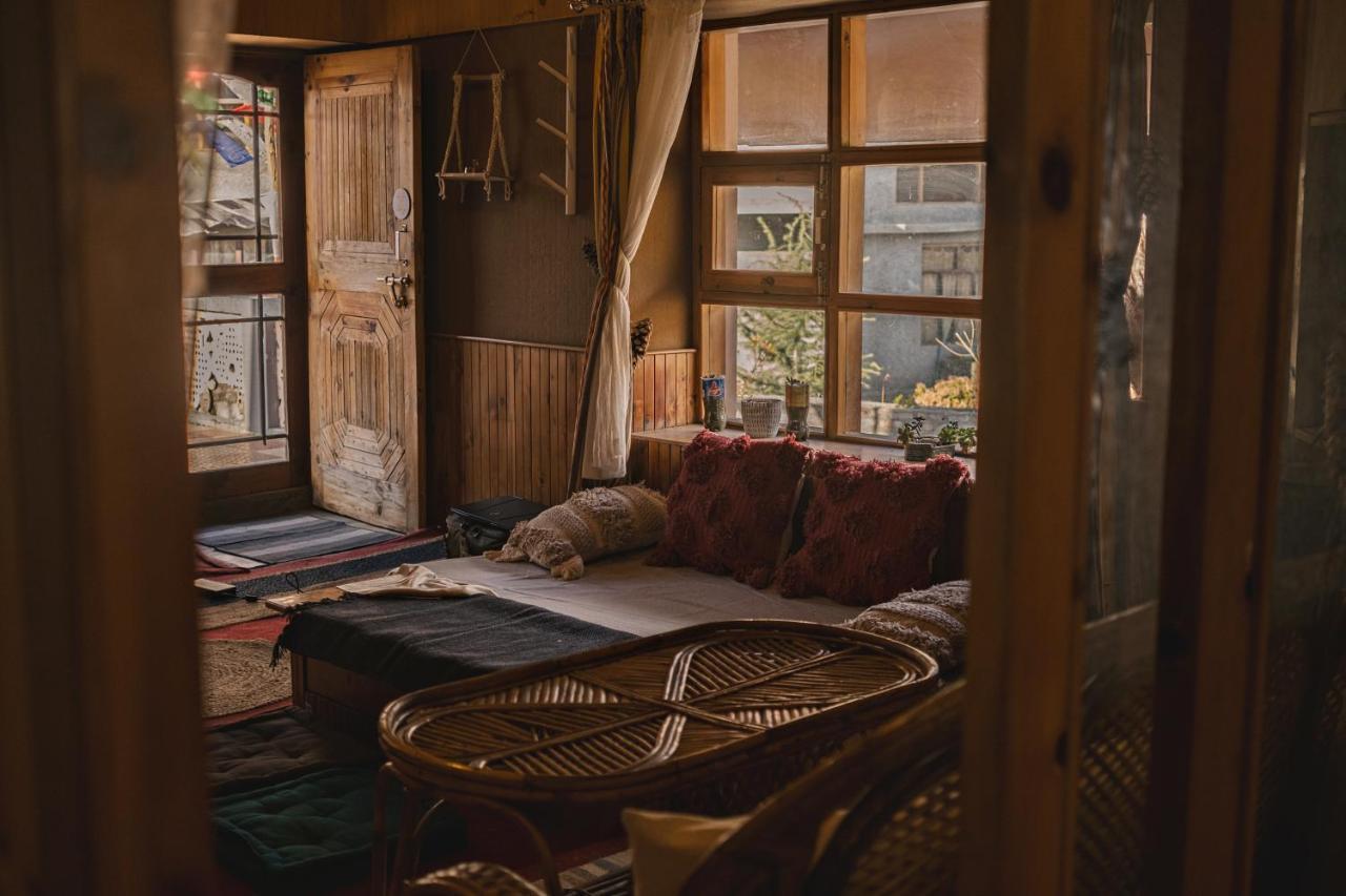 Gharsa - Your Mountain Home Manāli Kültér fotó